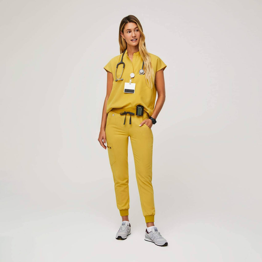 Gold XS Scrub Top J537