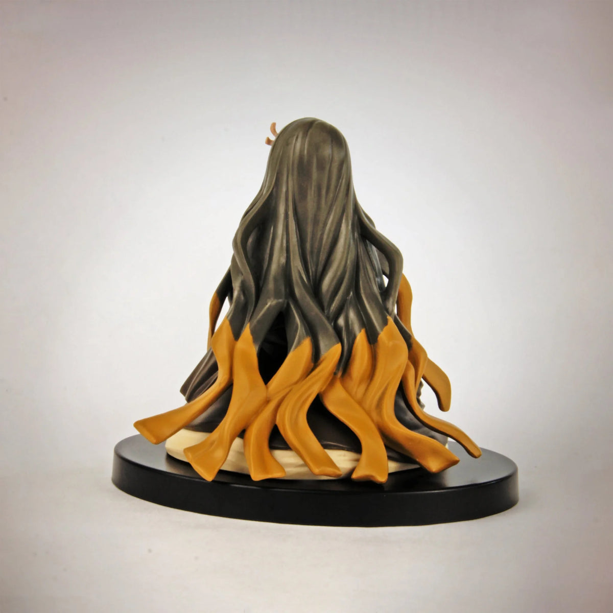 4 in Collectible Figure Q14502
