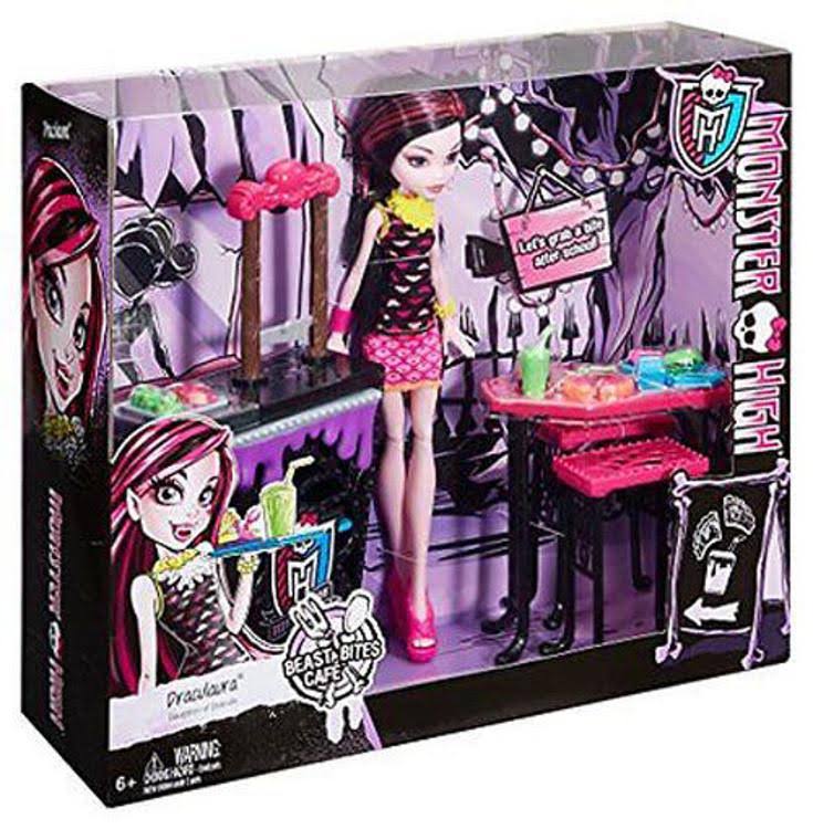 Beast Bites Cafe Draculaura Doll u0026 Playset E814718