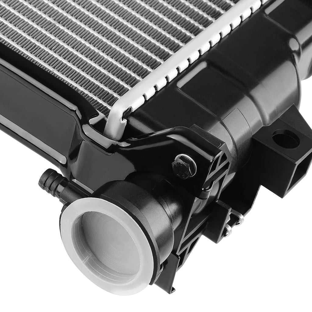 Radiator For 2001-2004 Dodge Caravan Voyager Chrysler Town & Country 3.3 3.8L U8847