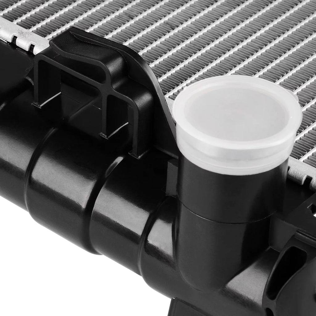 Radiator For 2001-2004 Dodge Caravan Voyager Chrysler Town & Country 3.3 3.8L U8847