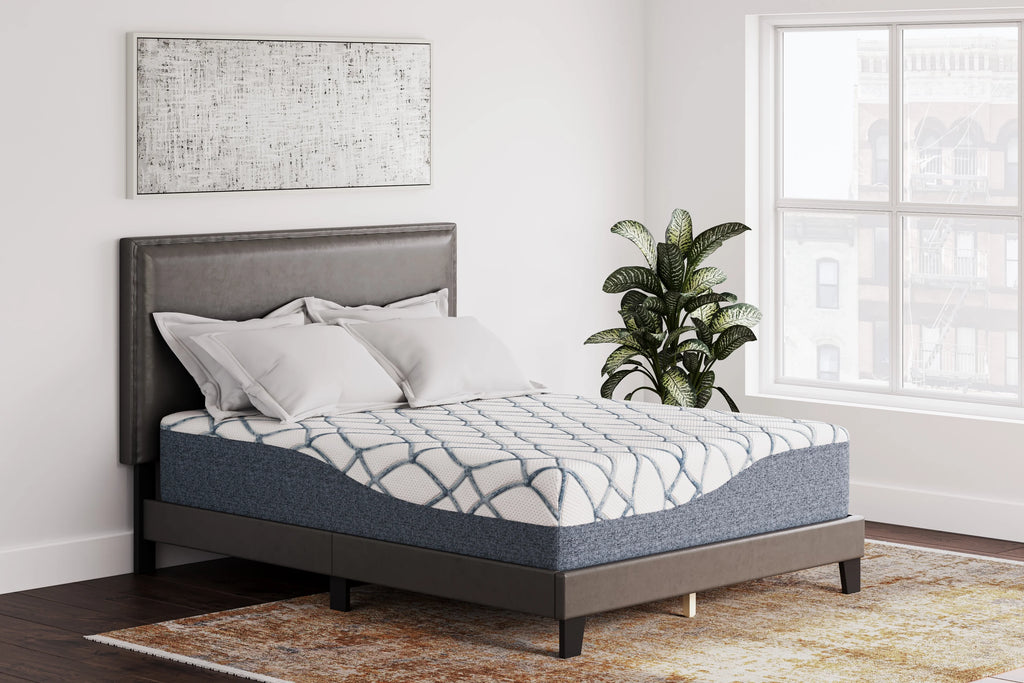 14 Inch Queen Mattress F70015