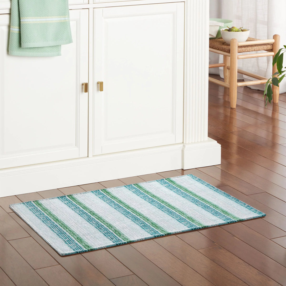 Mint Green/White 20"x36" Kitchen Mat Z217