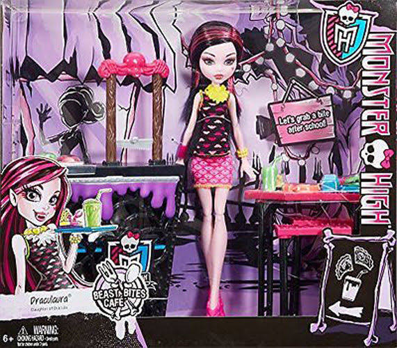 Beast Bites Cafe Draculaura Doll u0026 Playset E814718