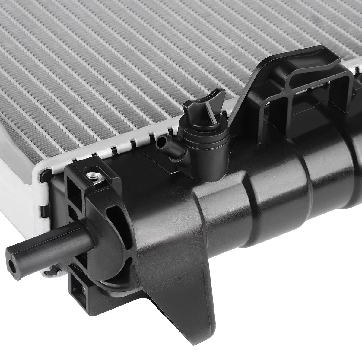 Radiator For 2001-2004 Dodge Caravan Voyager Chrysler Town & Country 3.3 3.8L U8847