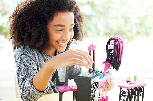Beast Bites Cafe Draculaura Doll u0026 Playset E814718