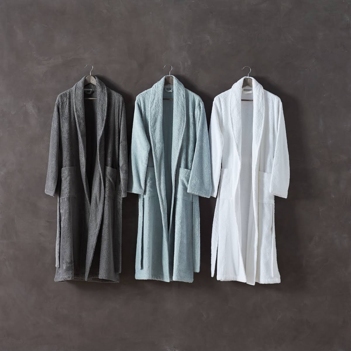 Alpine White Organic Robe I9182
