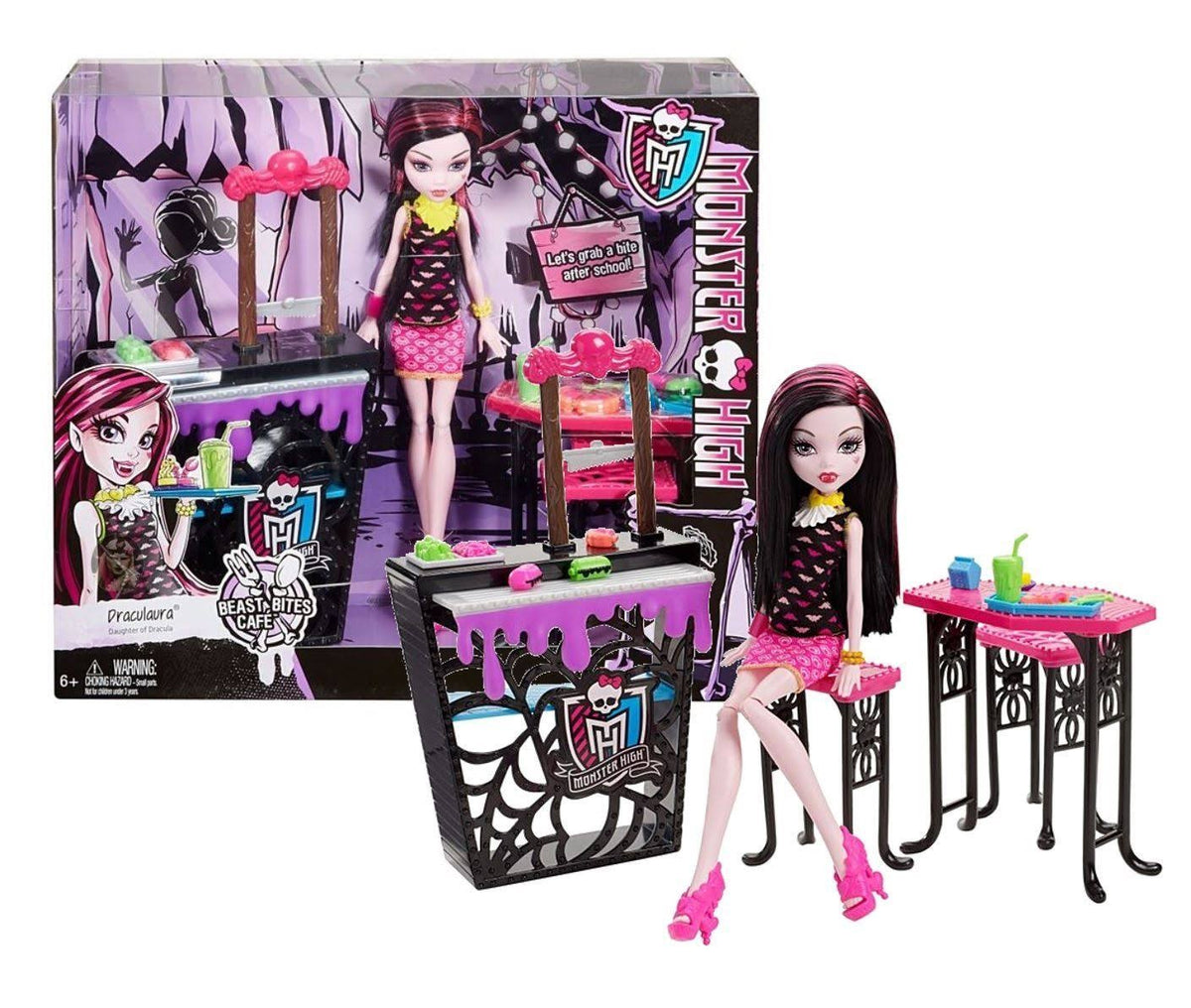 Beast Bites Cafe Draculaura Doll u0026 Playset E814718